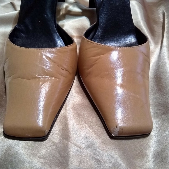 Black/ tan heela - Picture 3 of 4